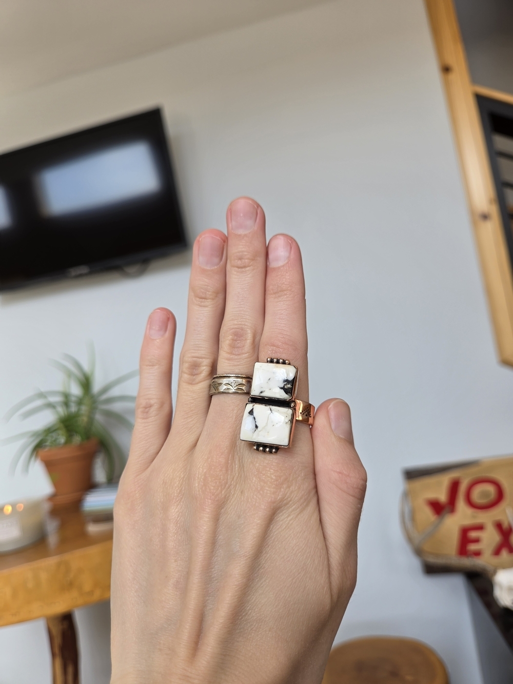 Geometric White Buffalo Turquoise Copper Ring 120